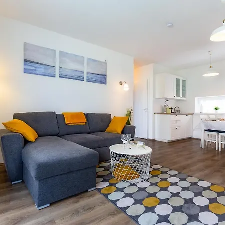 Freshgarden 102 Apartment Siófok