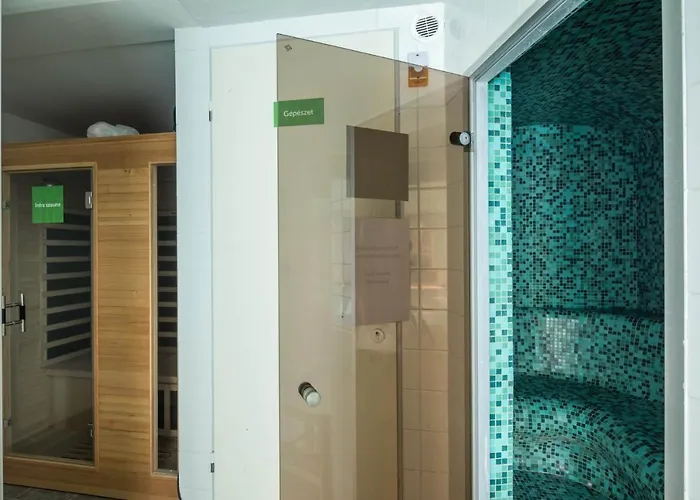 Freshgarden 102 * Siófok